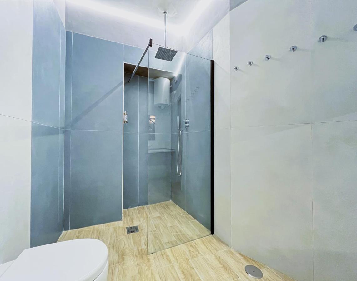 Nel Vico Apartment เนเปิลส์ ภายนอก รูปภาพ